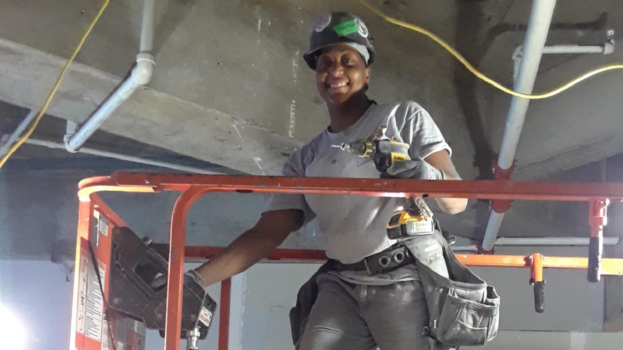 Here'S What It'S Like To Be A Woman Construction Worker