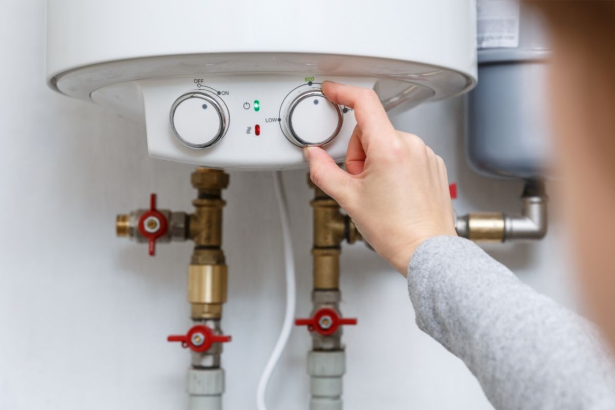 Can A Hot Water Heater Last 20 Years? (The Answer Might Shock You!) | Water  Heater Hub